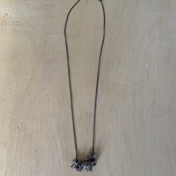 COPY - 3 vertebrae necklace - Picture 8 of 8